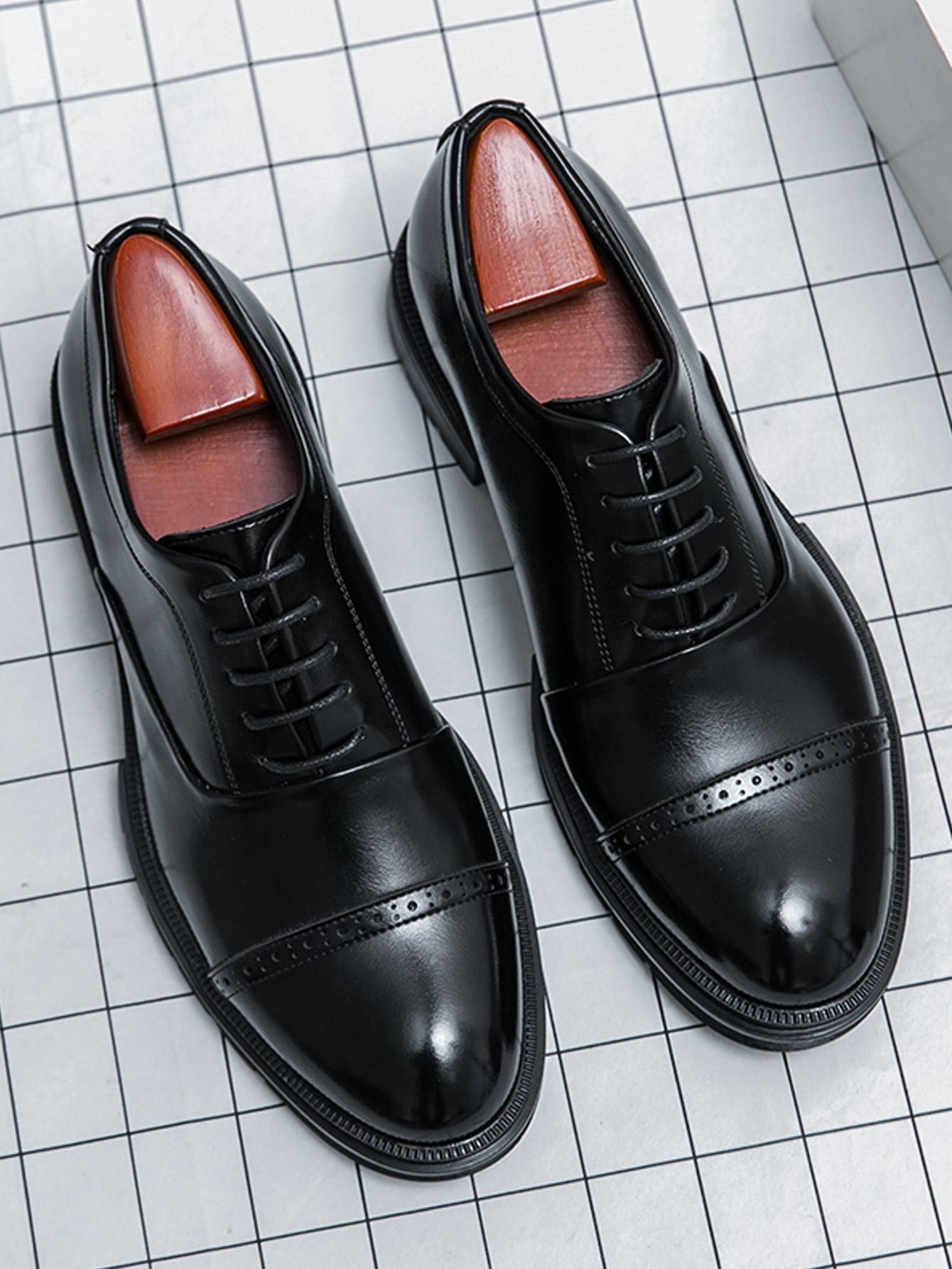 Derbies Classiques en Cuir Noir pour Homme